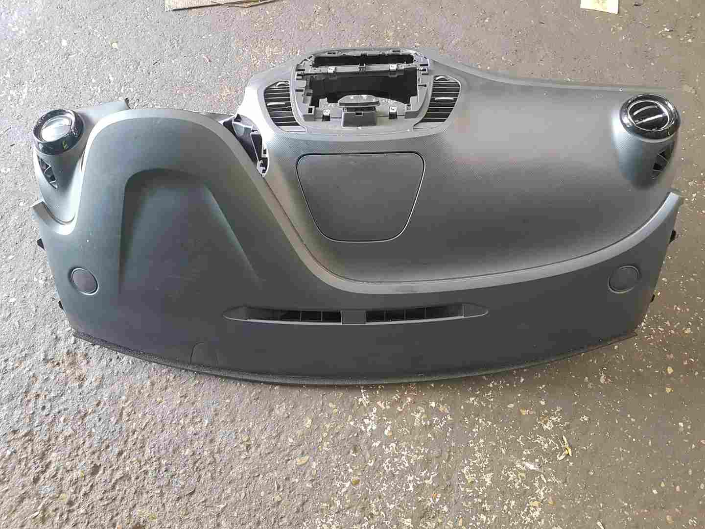 Thumb 5 Renault Captur 2013-2019 Main Dashboard + NSF airbag 