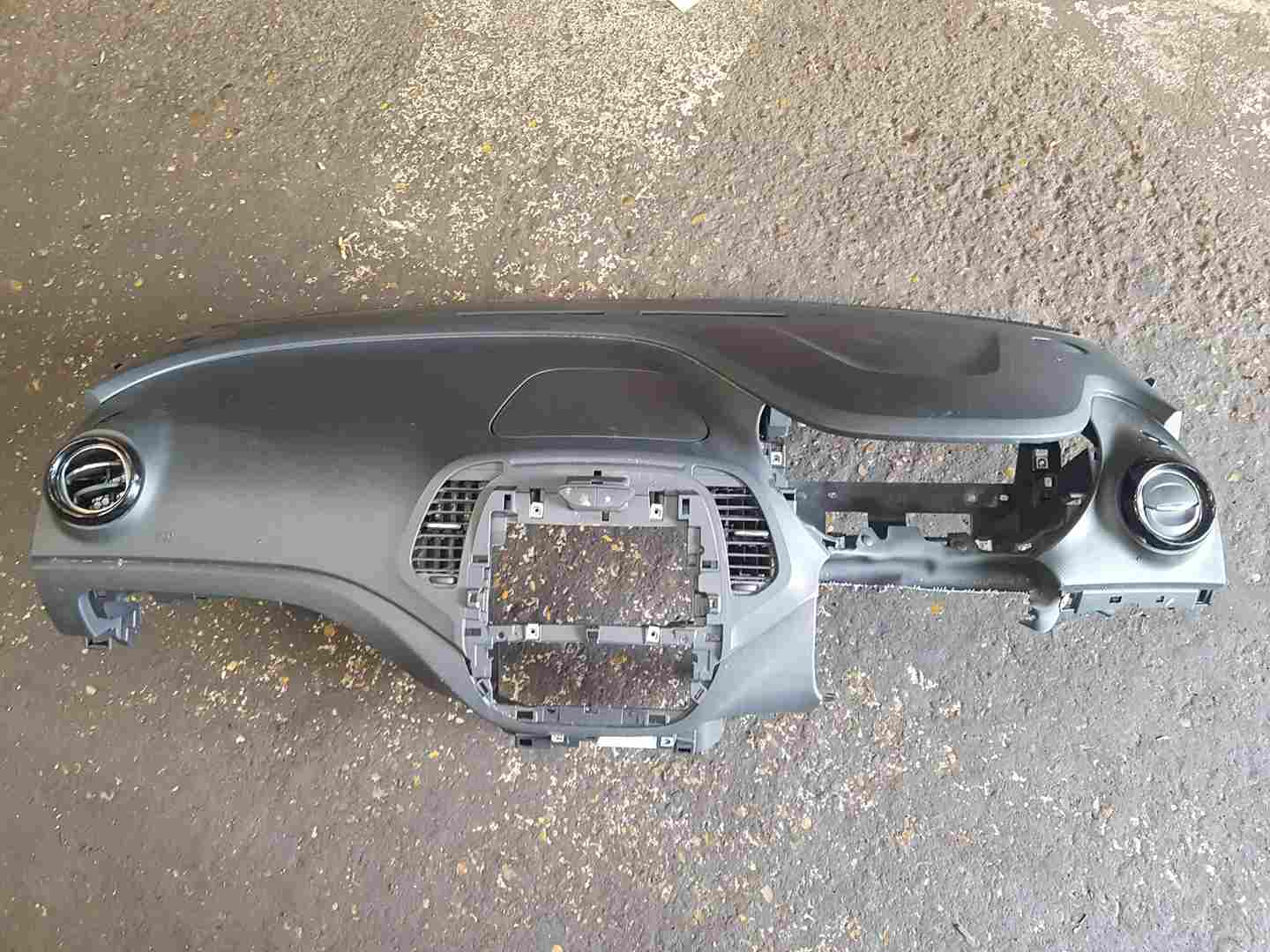 Thumb 8 Renault Captur 2013-2019 Main Dashboard + NSF airbag 