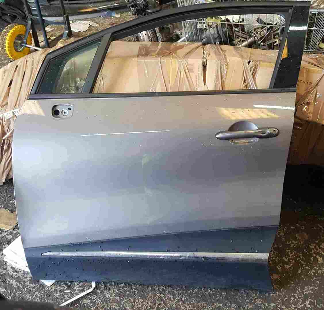 Renault Captur 2013-2019 Passenger NSF Front Door Grey BIXNK
