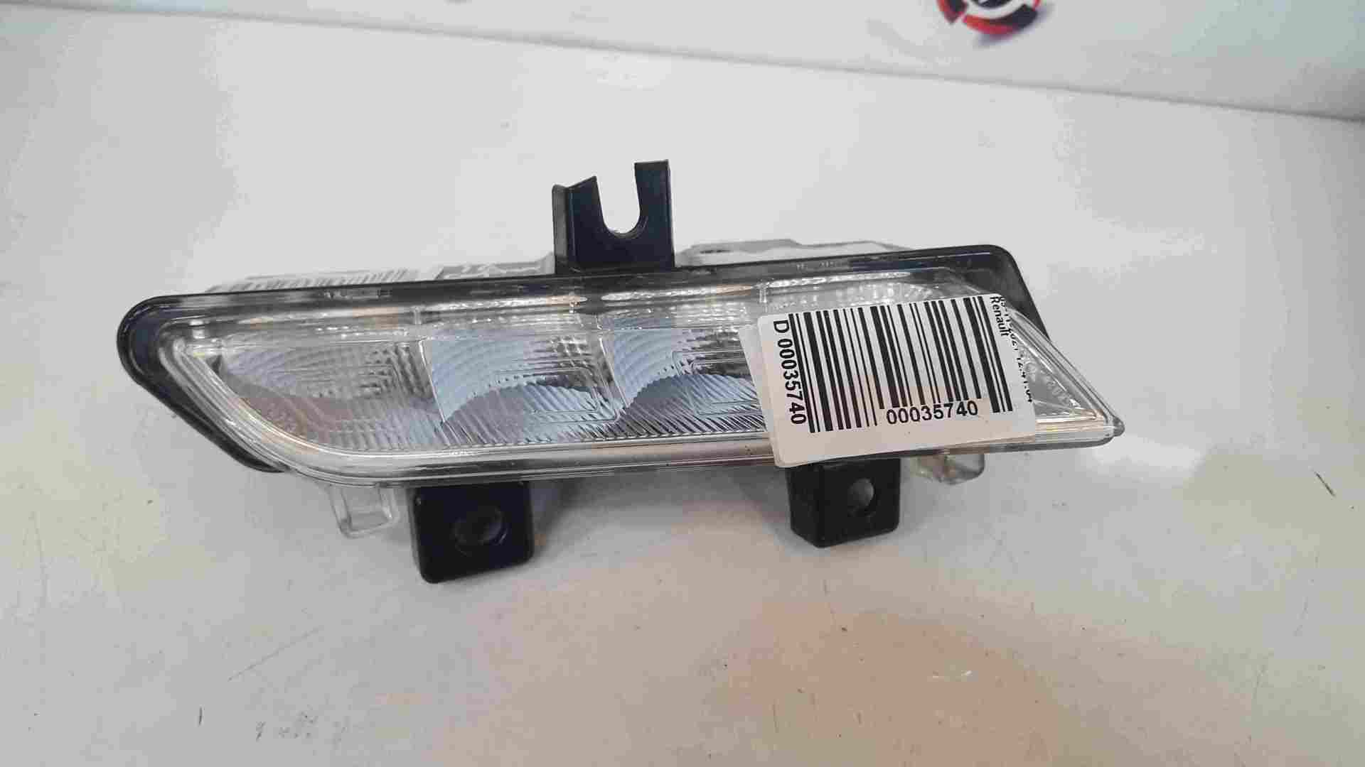 Renault Captur 2013-2021 + MK4 Clio Passenger NSF Front DAY Time Running Light 