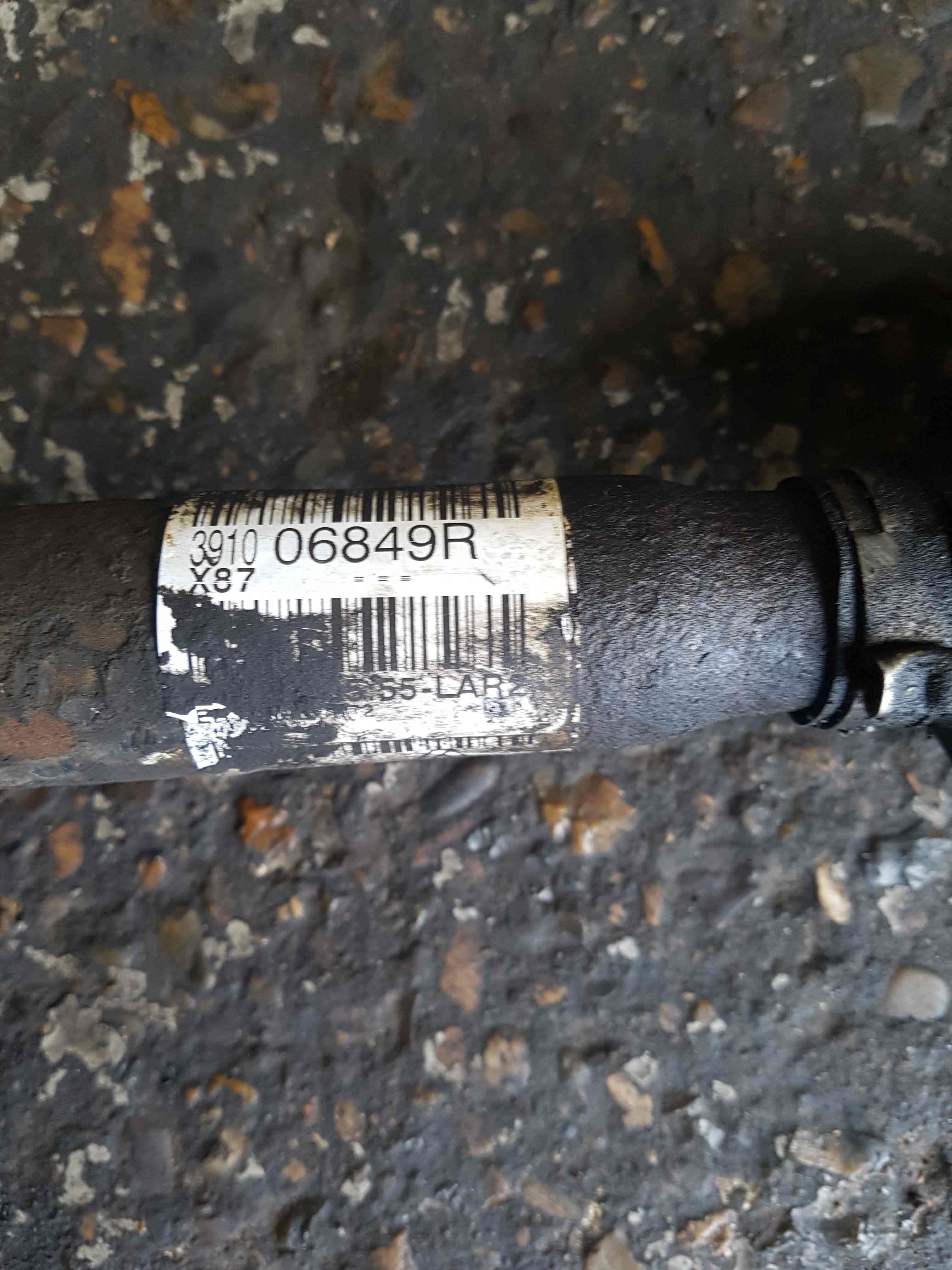 Thumb 3 Renault Captur 2019-2021 AUTO 1.2 TCE Driver OSF Front Driveshaft 391006849R