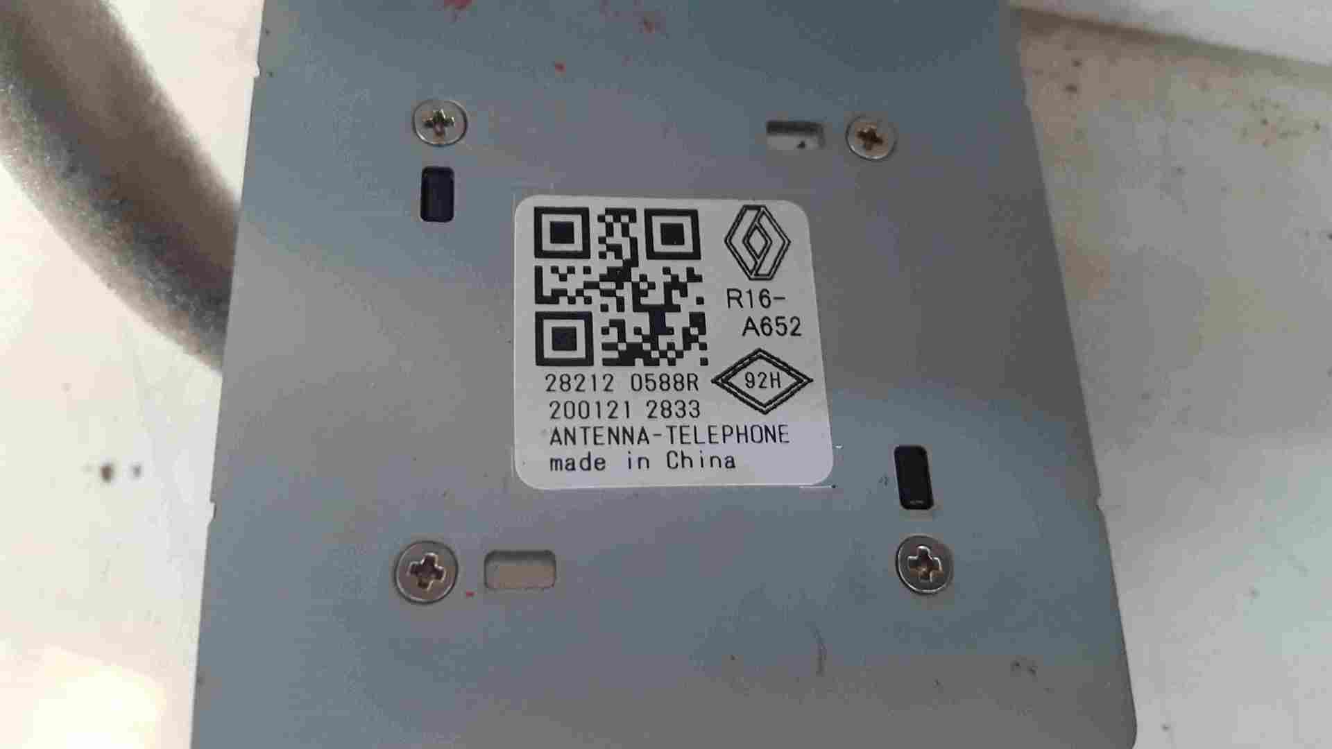 Thumb 3 Renault Captur 2019-2021 Antenna GPS 282120588R