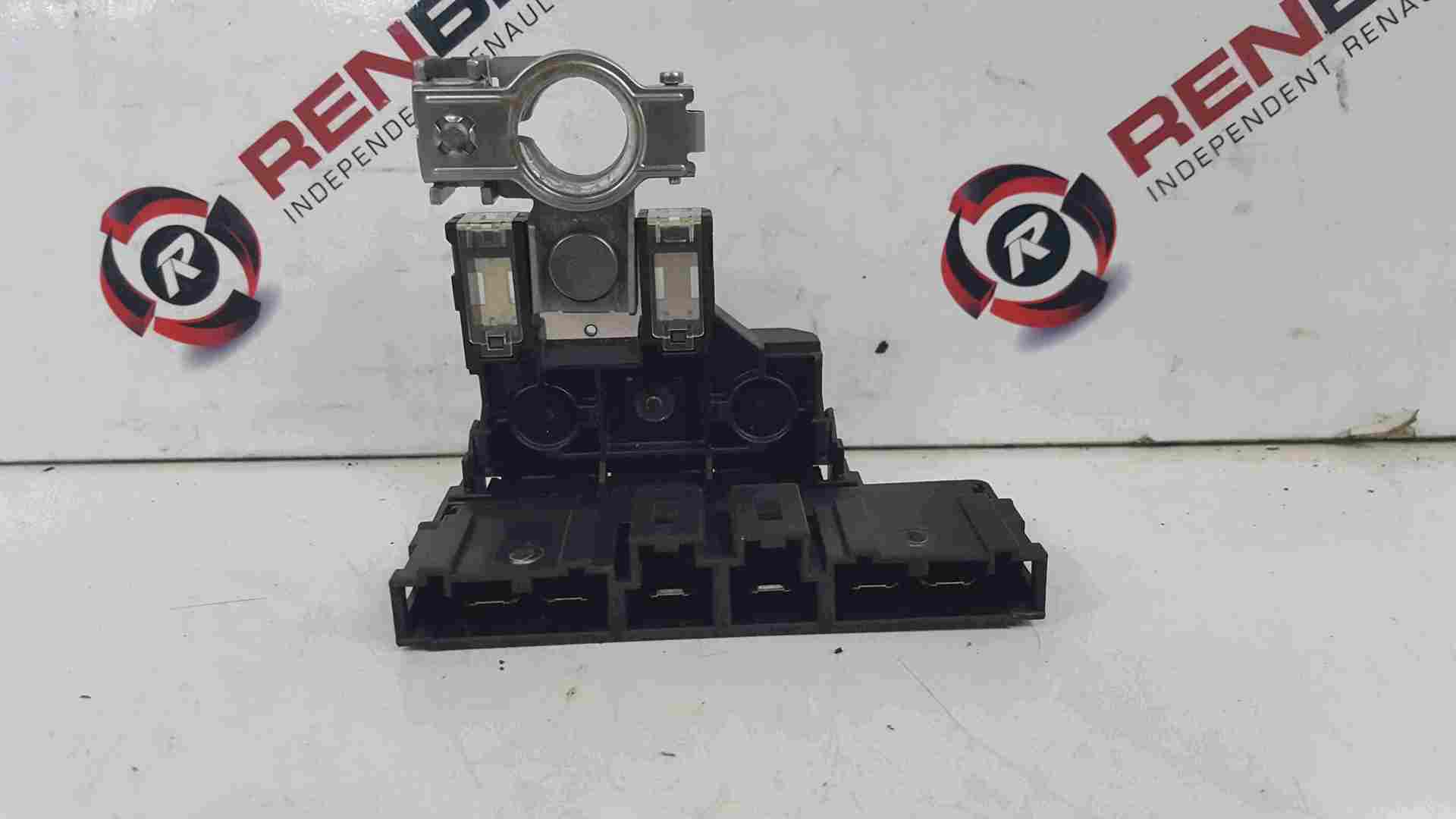 Thumb 2 Renault Captur 2019-2021 Battery Terminal