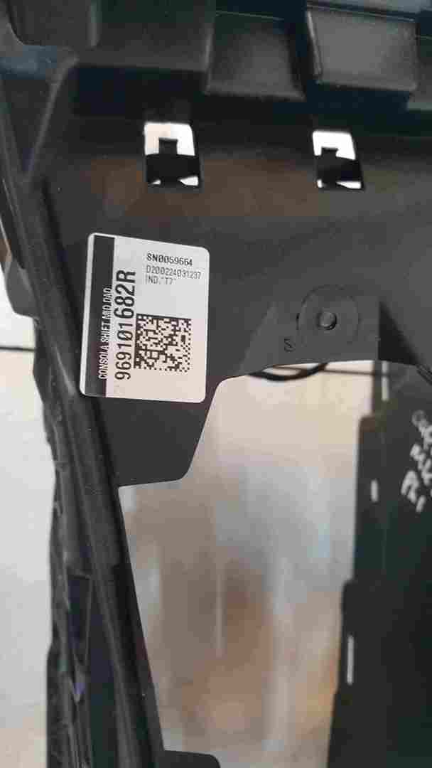 Thumb 5 Renault Captur 2019-2021 Centre Console Plastic Surround 969101682R