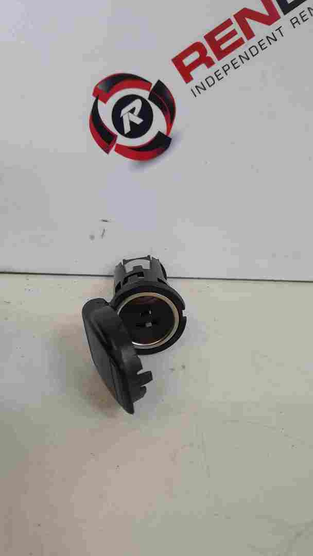 Renault Captur 2019-2021 Cigarette Lighter 12v Socket