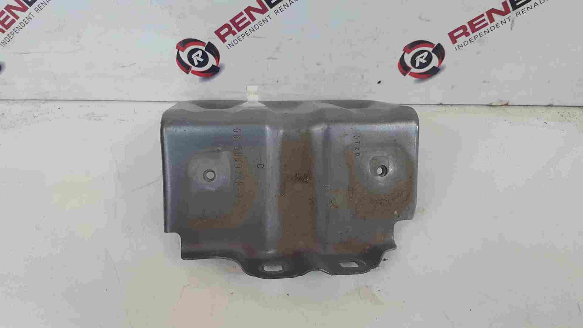 Thumb 3 Renault Captur 2019-2021 Drivers OSF Bracket 663508999R