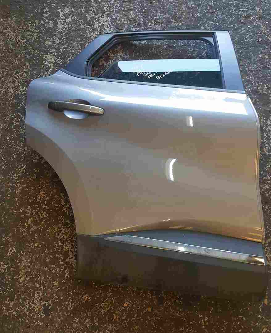 Thumb 5 Renault Captur 2019-2021 Drivers OSR Rear Door Grey BIXNK