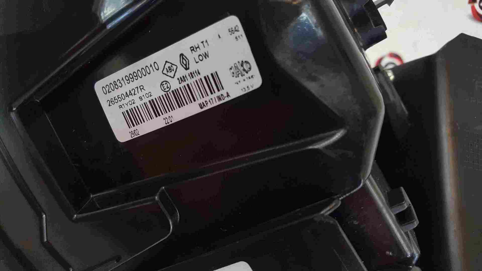 Thumb 2 Renault Captur 2019-2021 Drivers OSR Rear Light 265504427R