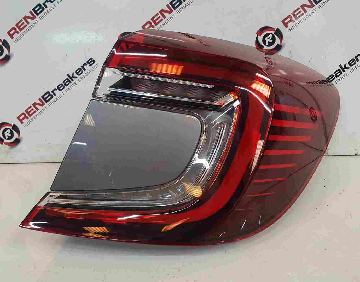 Renault Captur 2019-2021 Drivers OSR Rear Light 265504427R