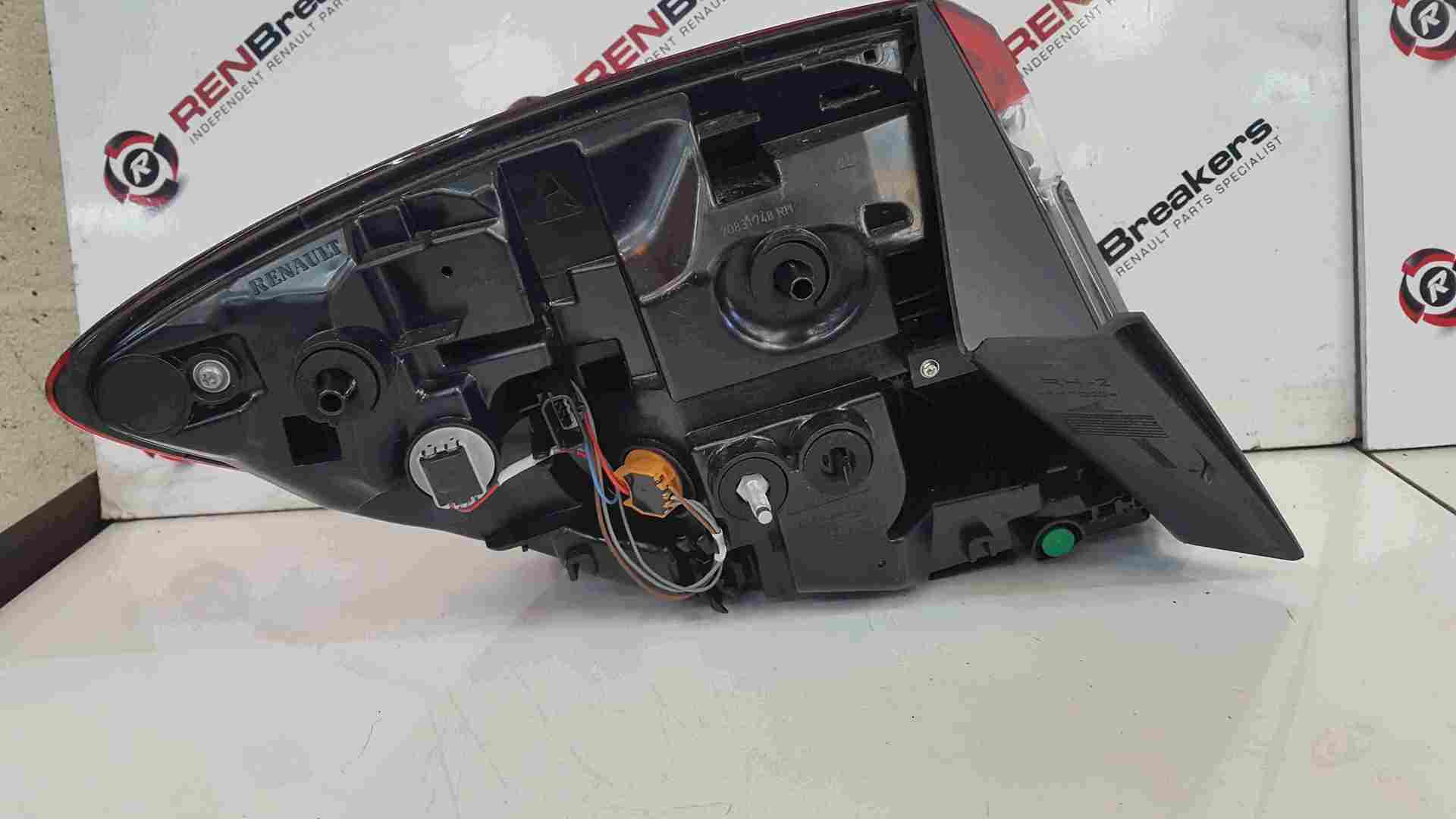 Thumb 4 Renault Captur 2019-2021 Drivers OSR Rear Light 265504427R