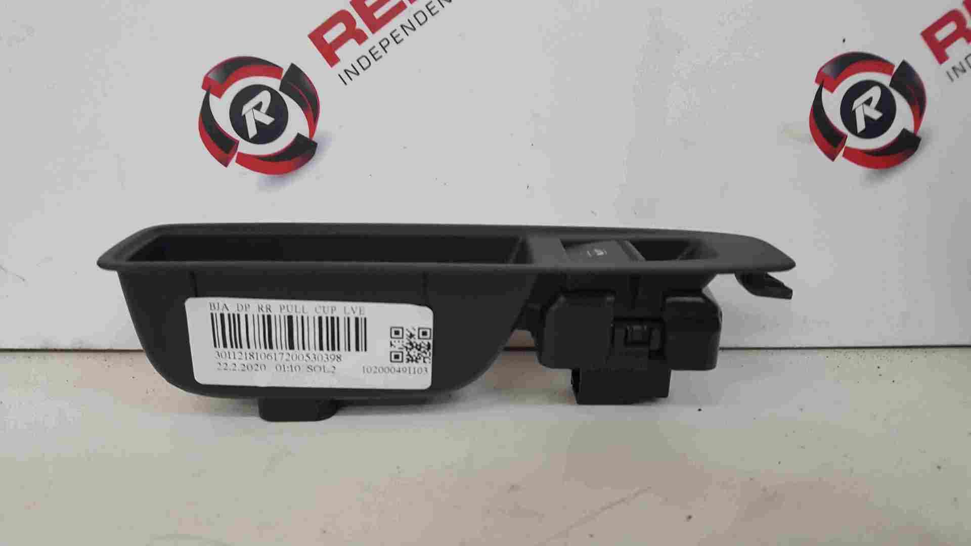 Thumb 3 Renault Captur 2019-2021 Drivers OSR Rear Window Switch Panel