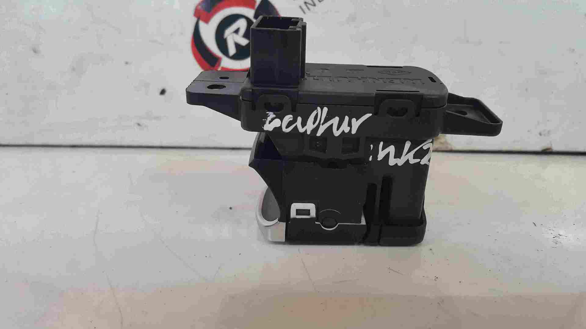Thumb 3 Renault Captur 2019-2021 Handbrake Button