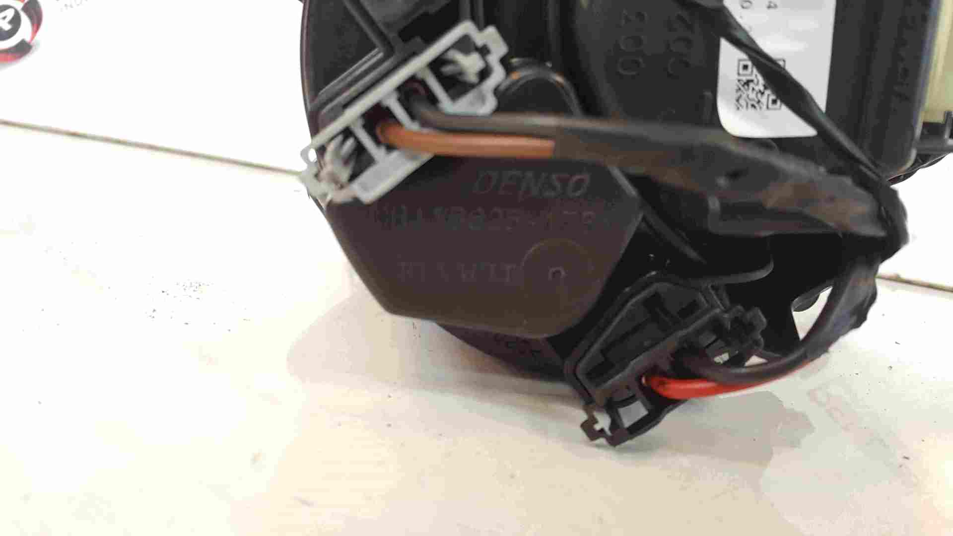Thumb 3 Renault Captur 2019-2021 Heater Motor Blower Fan