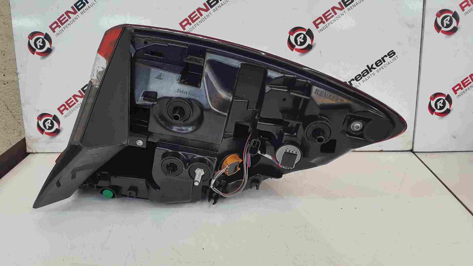 Thumb 2 Renault Captur 2019-2021 Passenger NSR Rear Light 265558746R