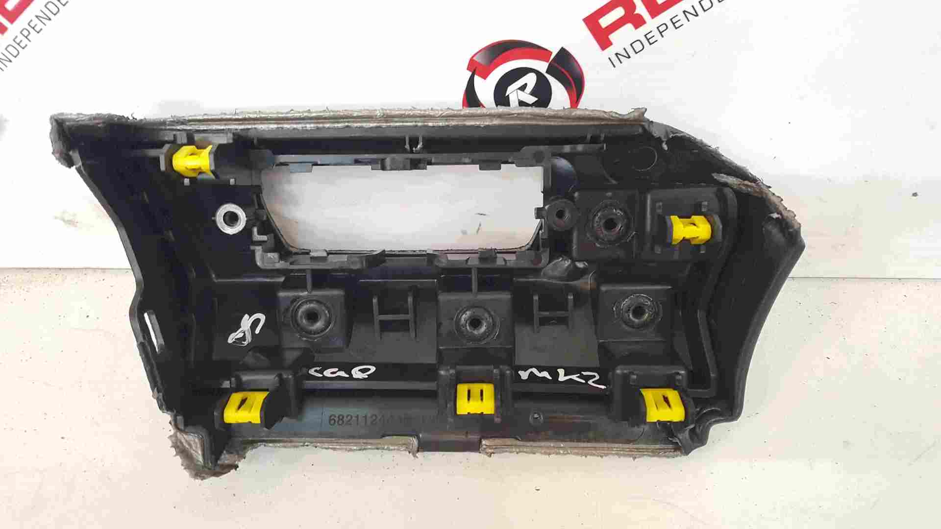 Thumb 2 Renault Captur 2019-2021 Plastic Surround Trim 682112444R