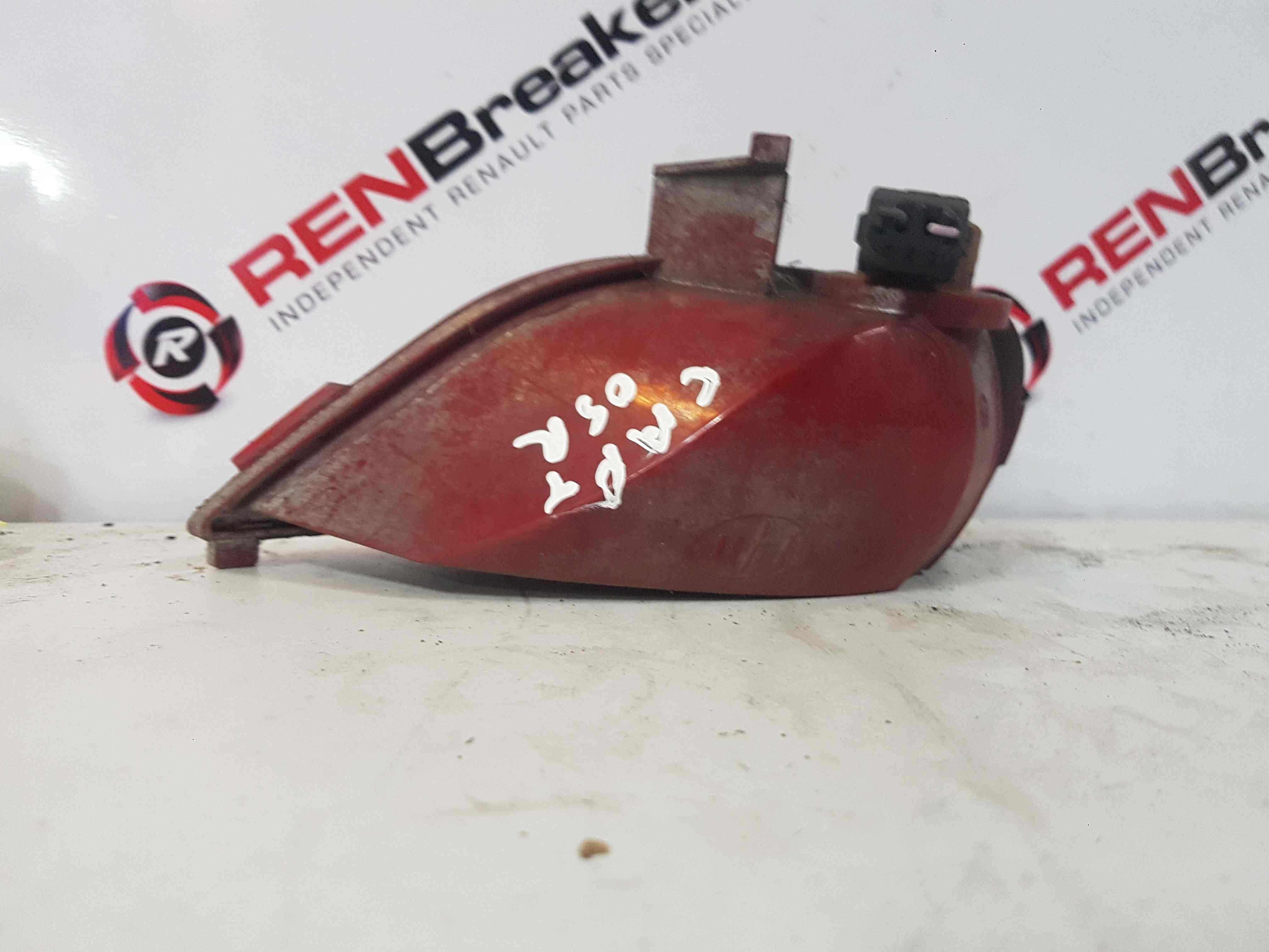 Thumb 2 Renault Captur MK1 2013-2019  OSR Rear Bumper FOG Light Lamp Reflector