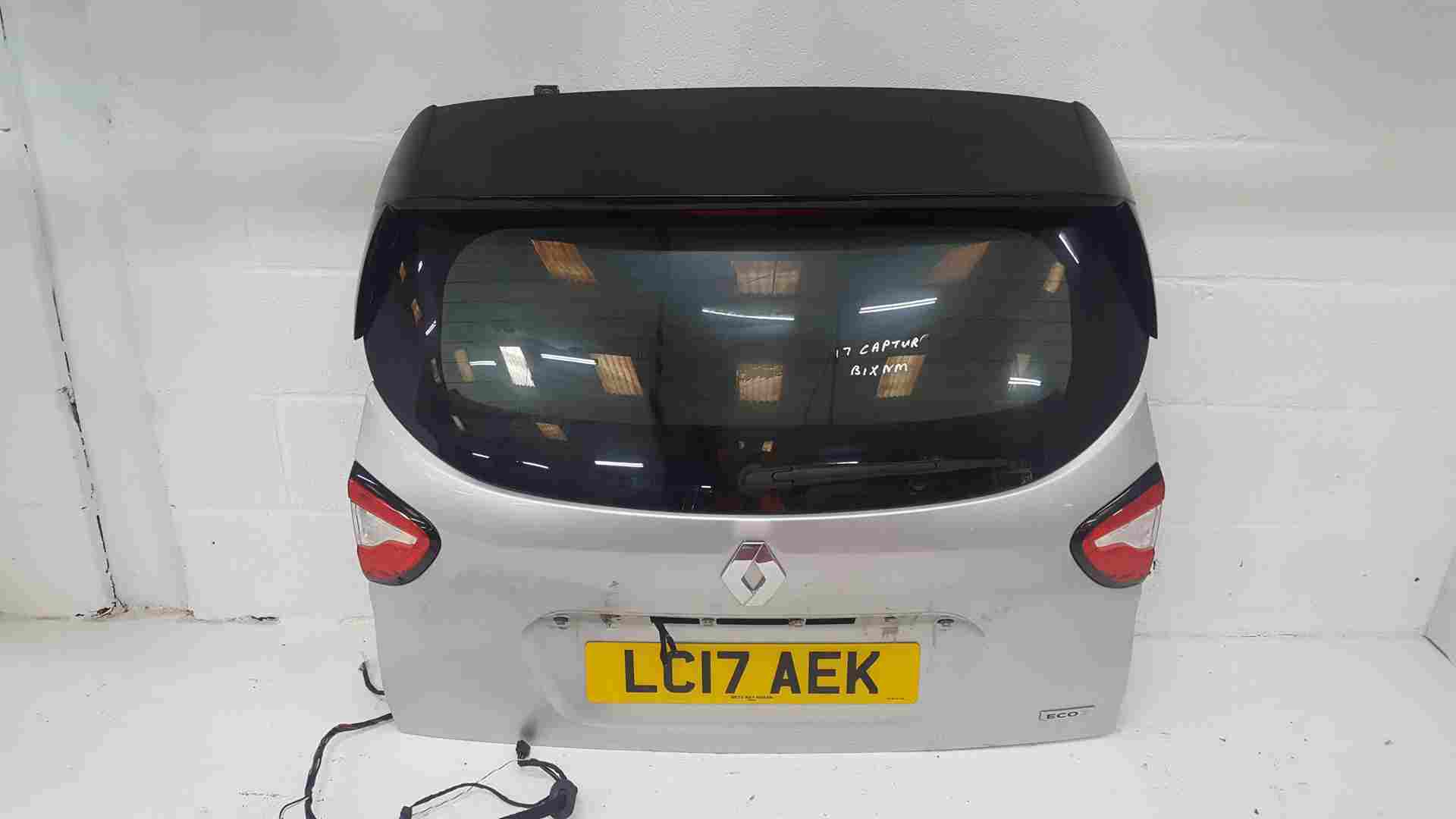 Thumb 2 Renault Captur MK1 2013-2019 Boot Tailgate Boot LID Bixnm No Captur Badge