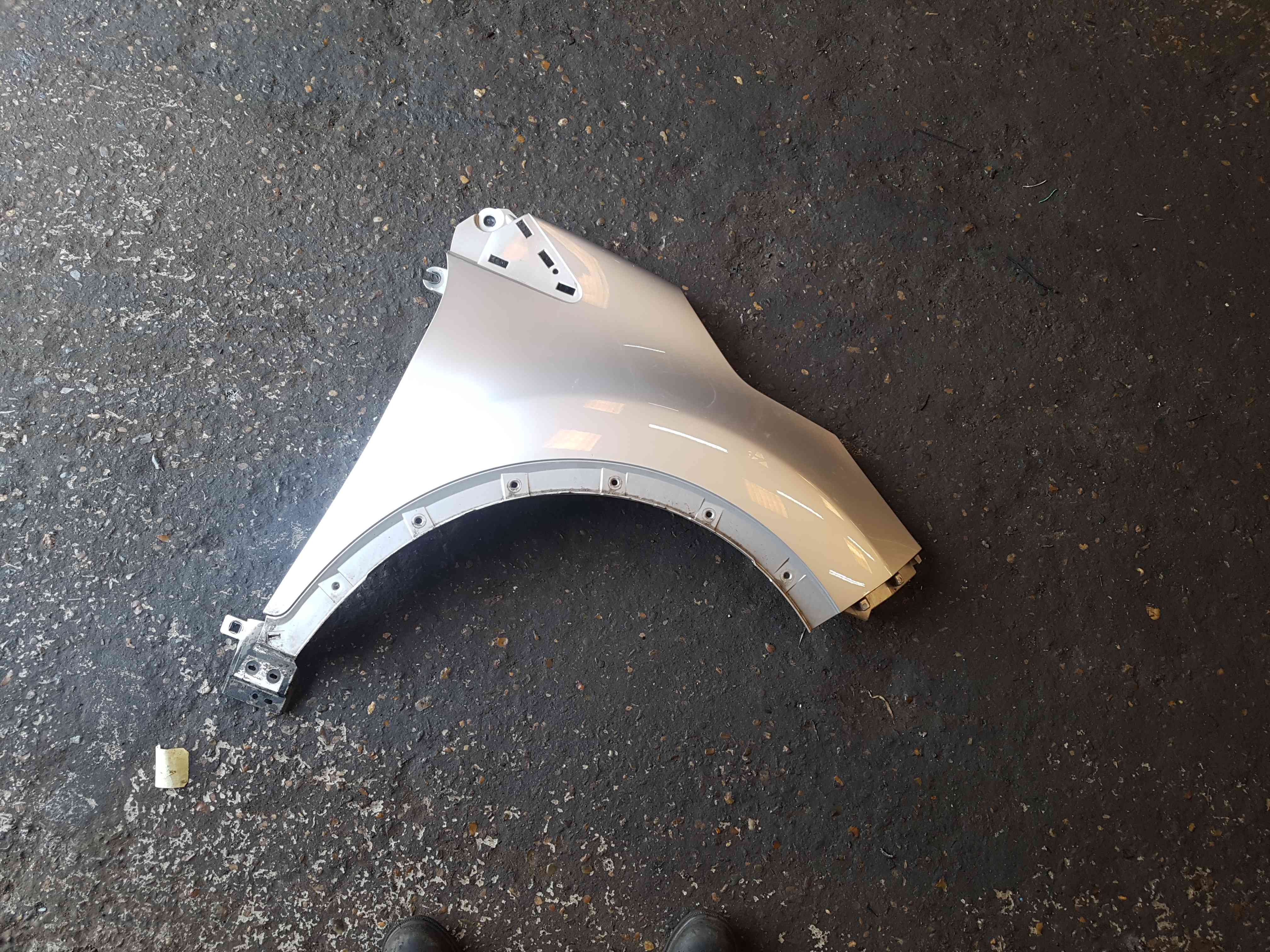 Thumb 2 Renault Captur MK1 2013-2019 Driver OSF Wing Quarter Panel Silver Bixnm