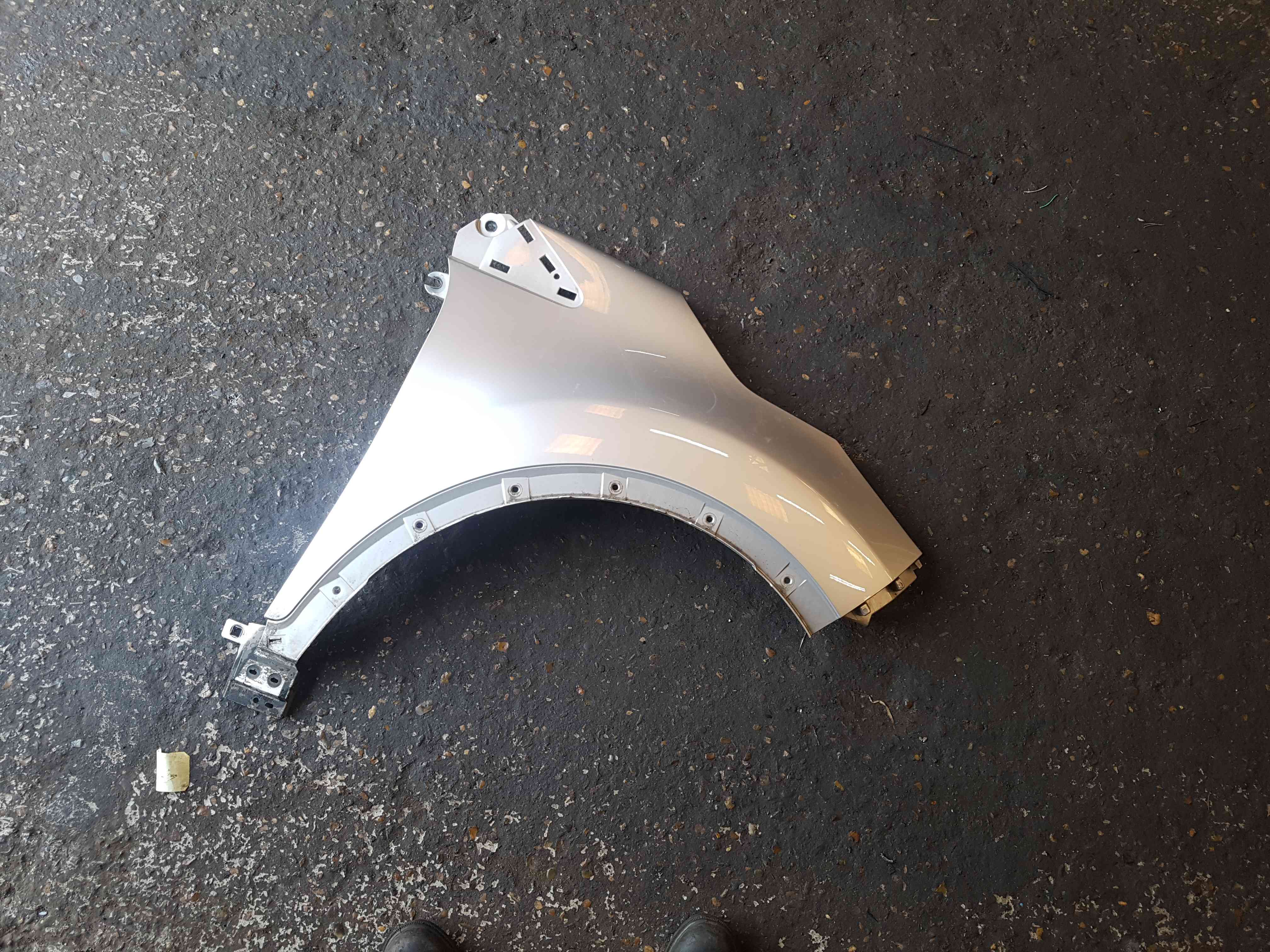Thumb 3 Renault Captur MK1 2013-2019 Driver OSF Wing Quarter Panel Silver Bixnm