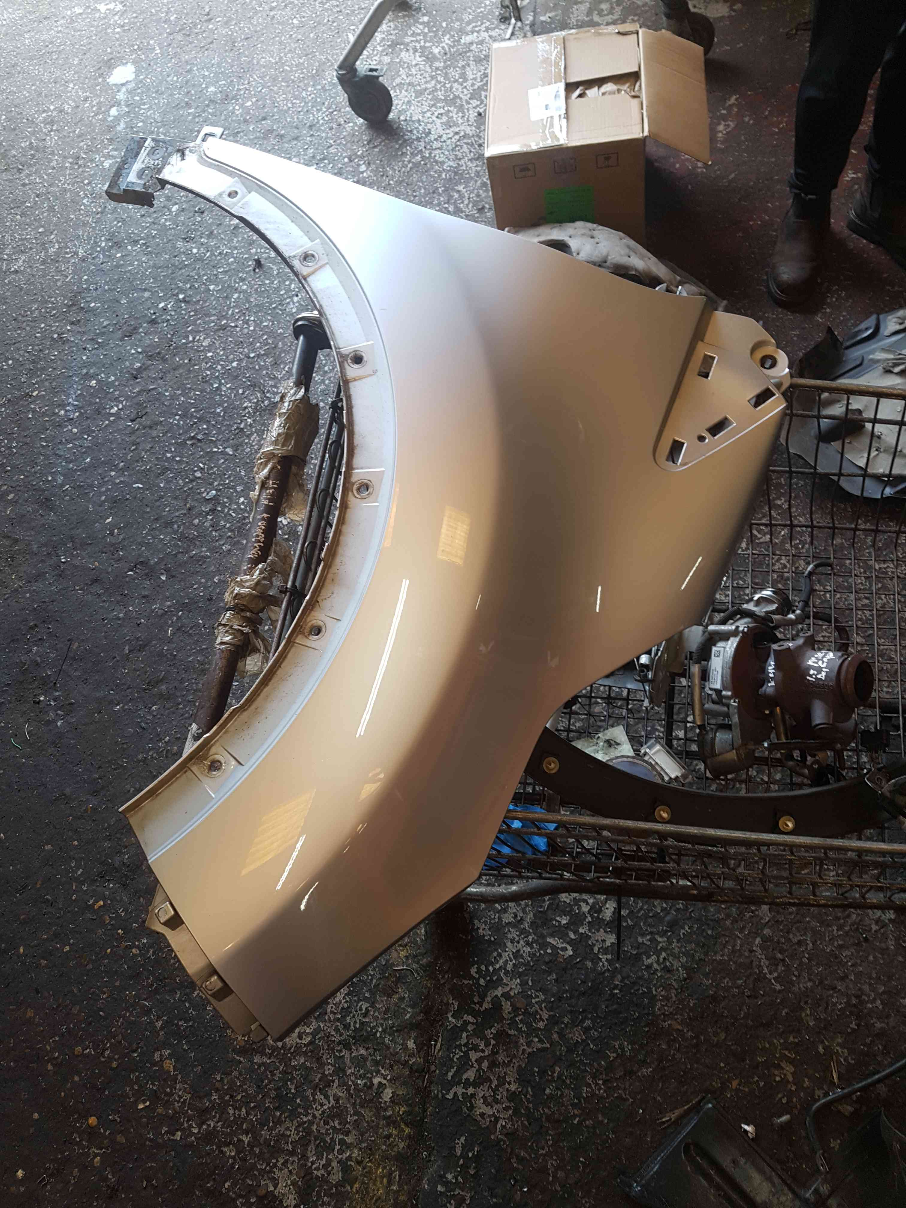 Thumb 9 Renault Captur MK1 2013-2019 Driver OSF Wing Quarter Panel Silver Bixnm