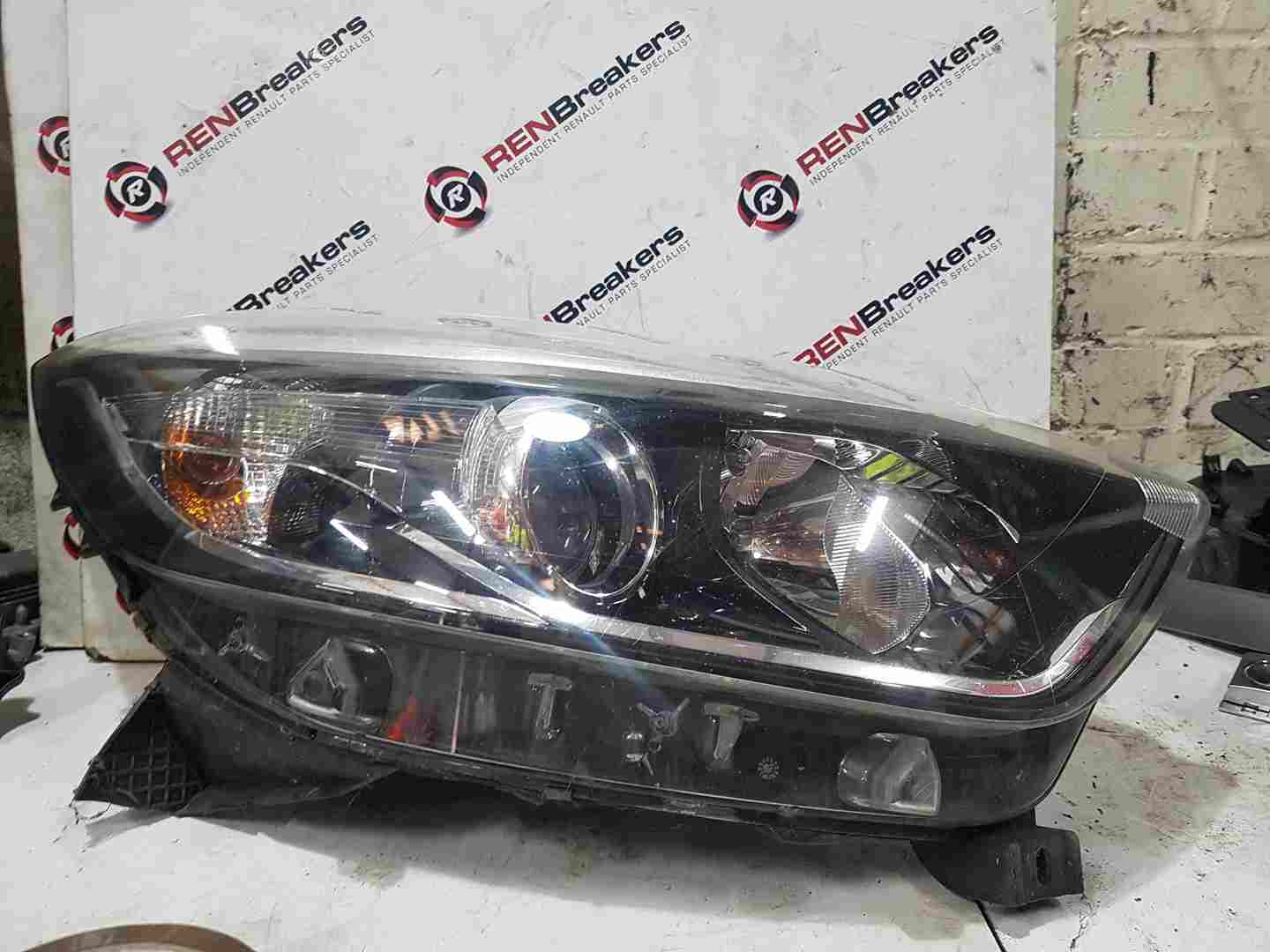 Renault Captur MK1 2013-2019 Drivers OSF Front Headlight BROKEN BRACKETS