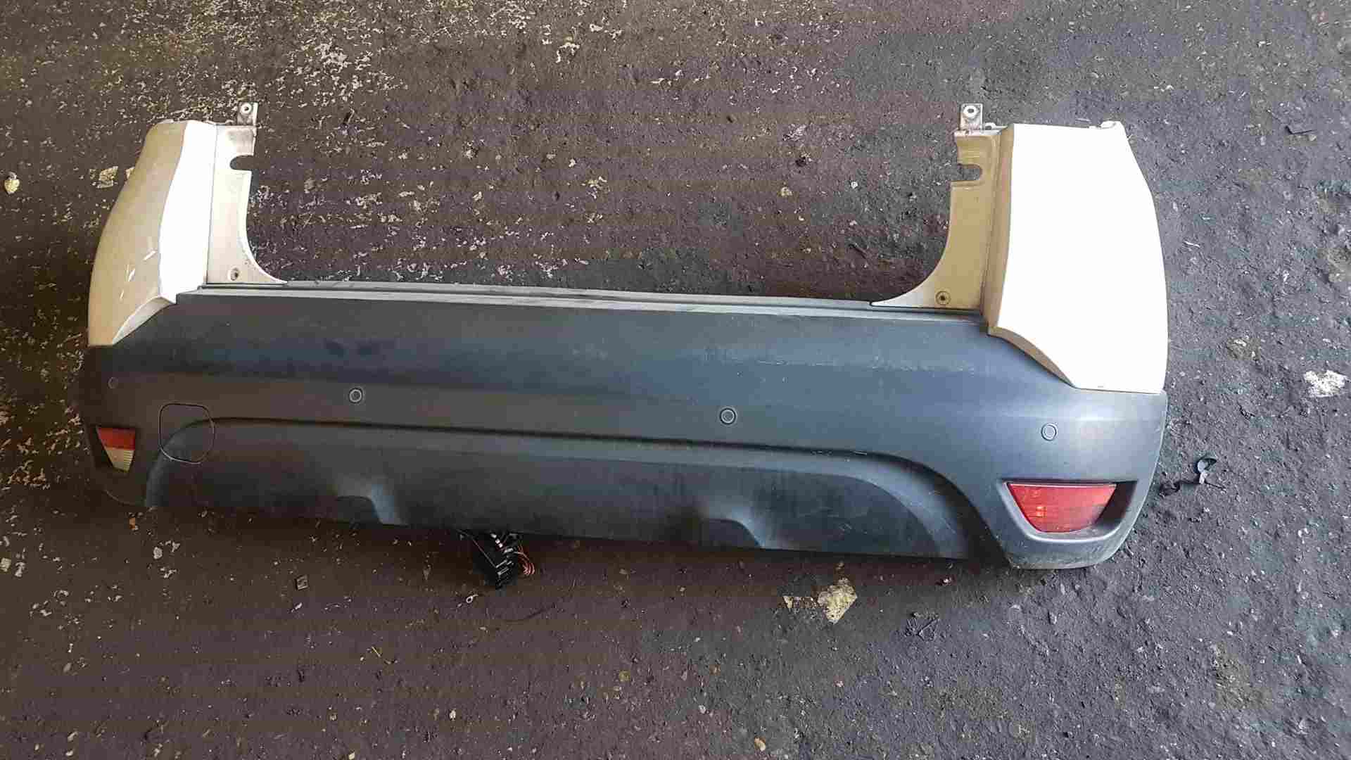 Thumb 7 Renault Captur MK1 2013-2019 Rear Bumper Bixnd Ivory D16 + Sensors