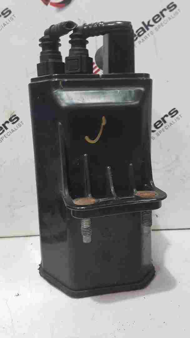 Thumb 3 Renault Clio + Captur 2012-2019 0.9 1.5 DCI Carbon Canister Fuel Breather