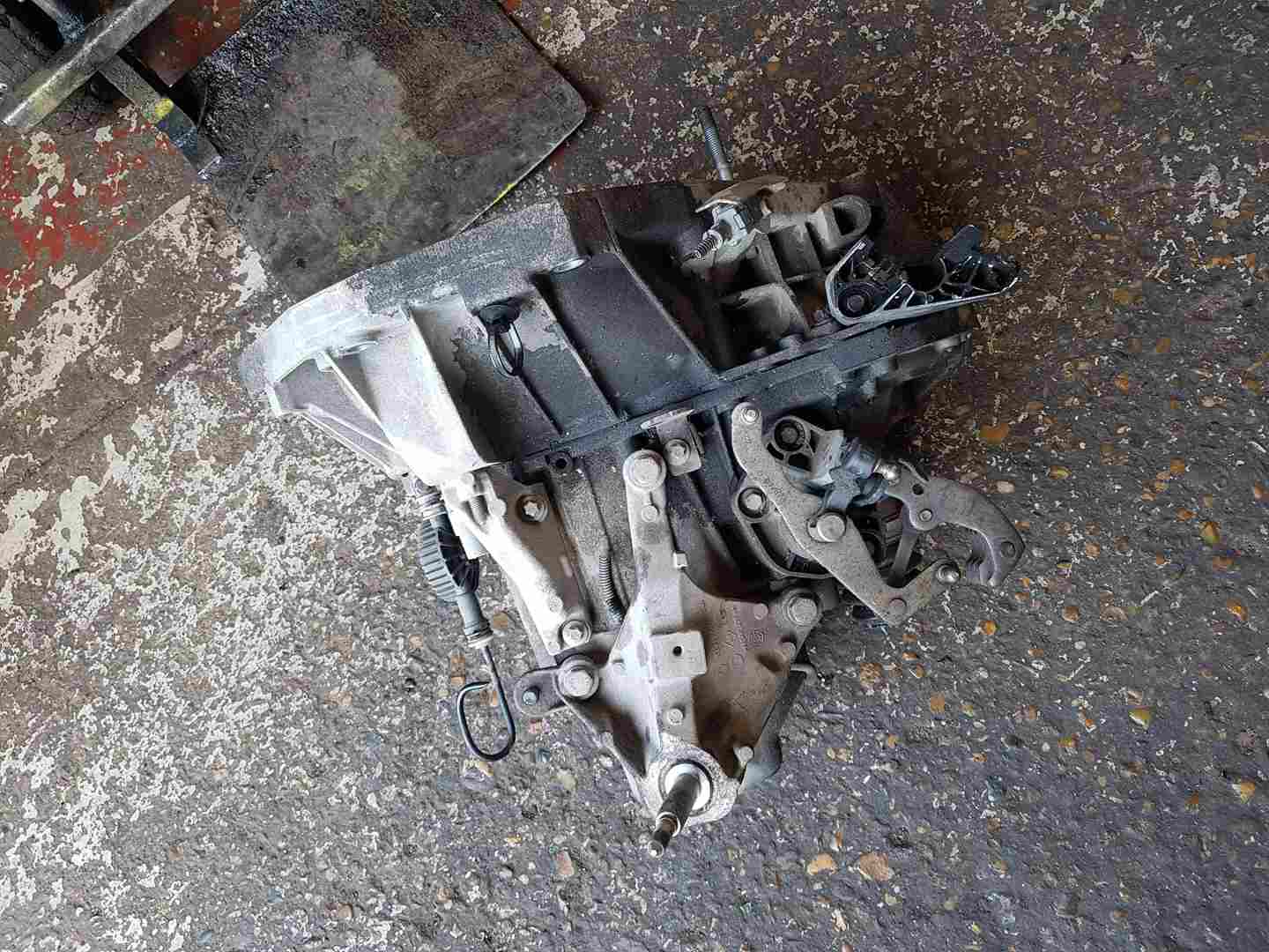 Renault Clio + Captur 2013-2015 1.5 DCI Gearbox JR5 059