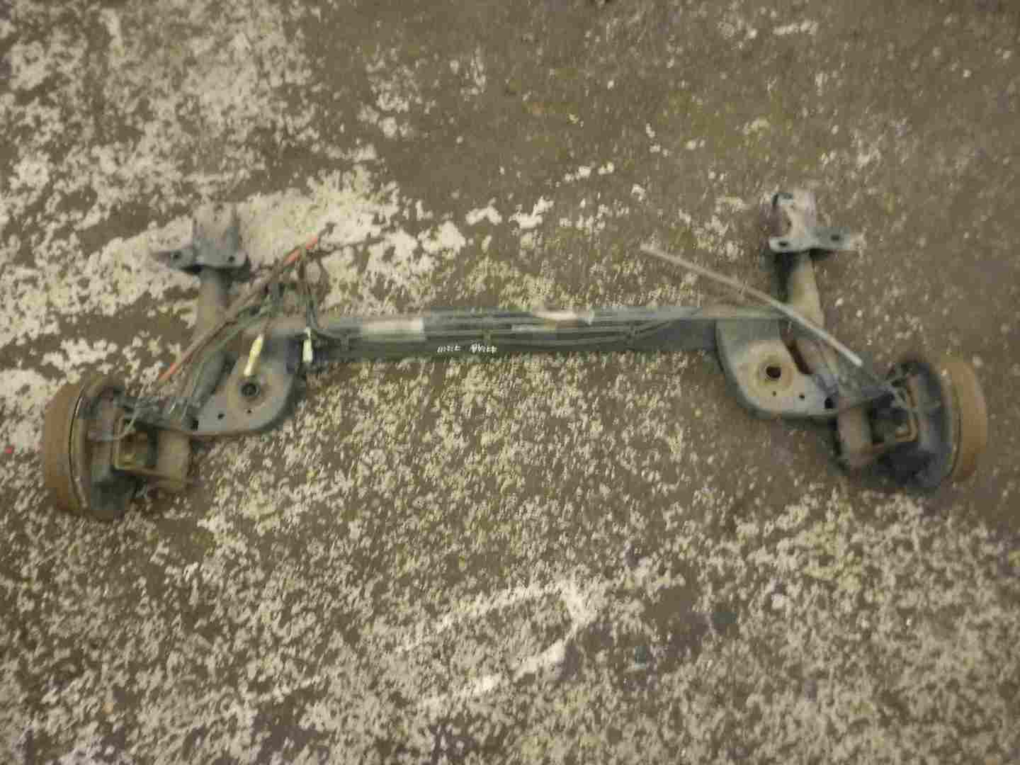 Renault Clio Campus 2006-2010 Rear Axle Complete ABS | Store