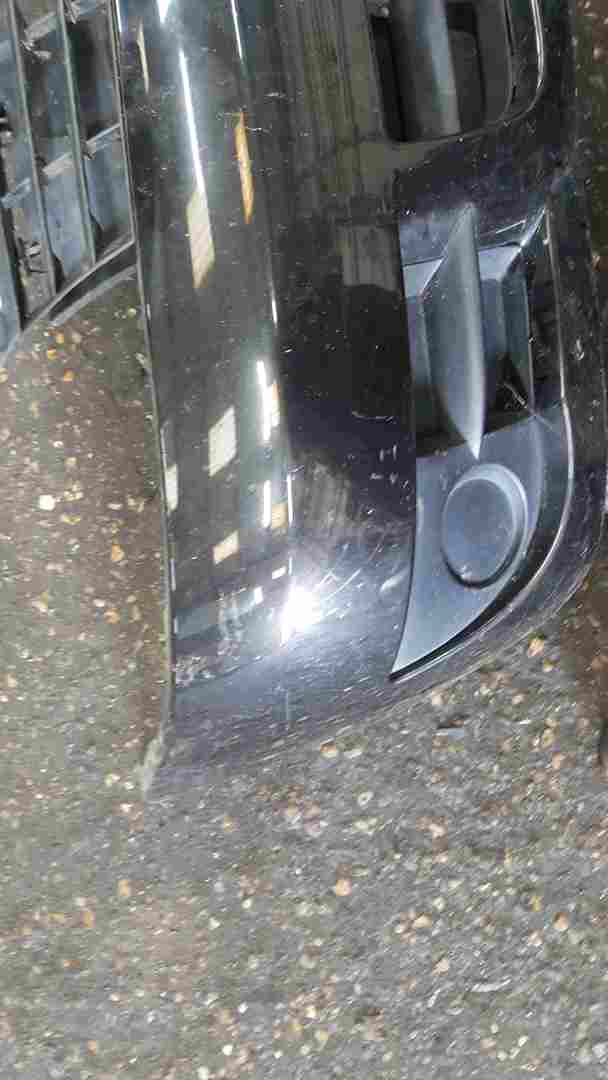 Thumb 3 Renault Clio Campus MK2 2001-2010 Front Bumper Black 676