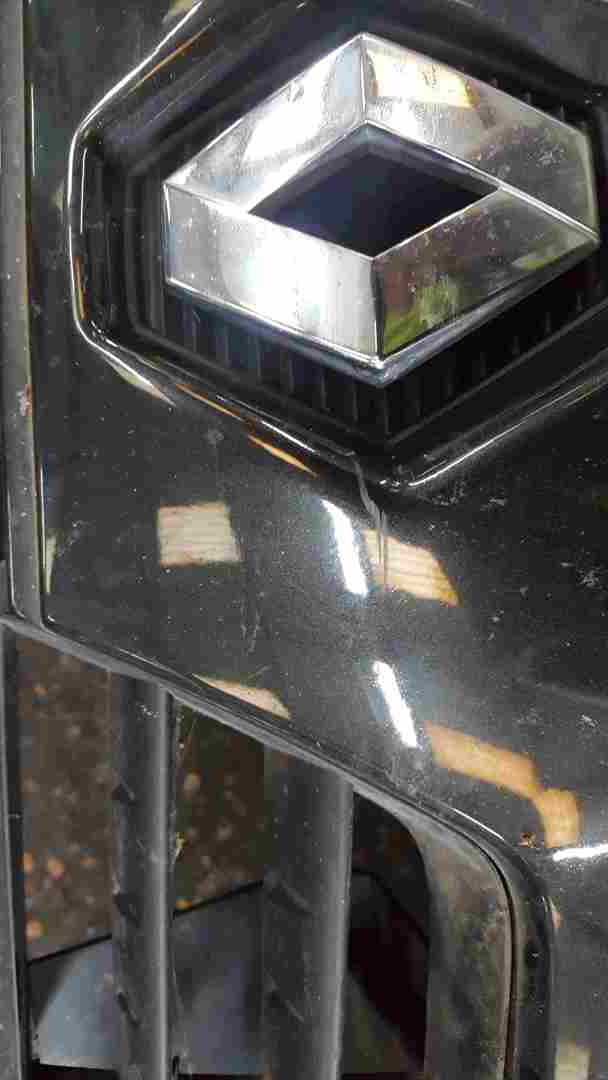 Thumb 2 Renault Clio Campus MK2 2001-2010 Front Bumper Black 676