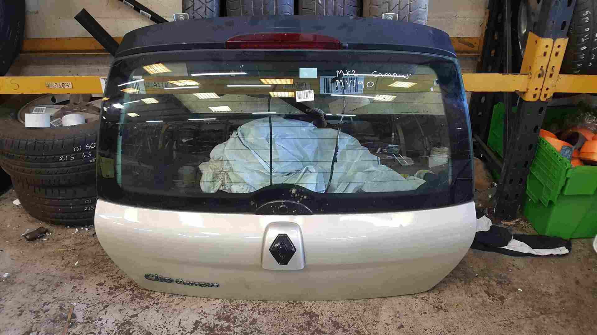 Renault Clio Campus MK2 2001-2010 Rear Boot Tailgate Silver Gold MV190 NV190