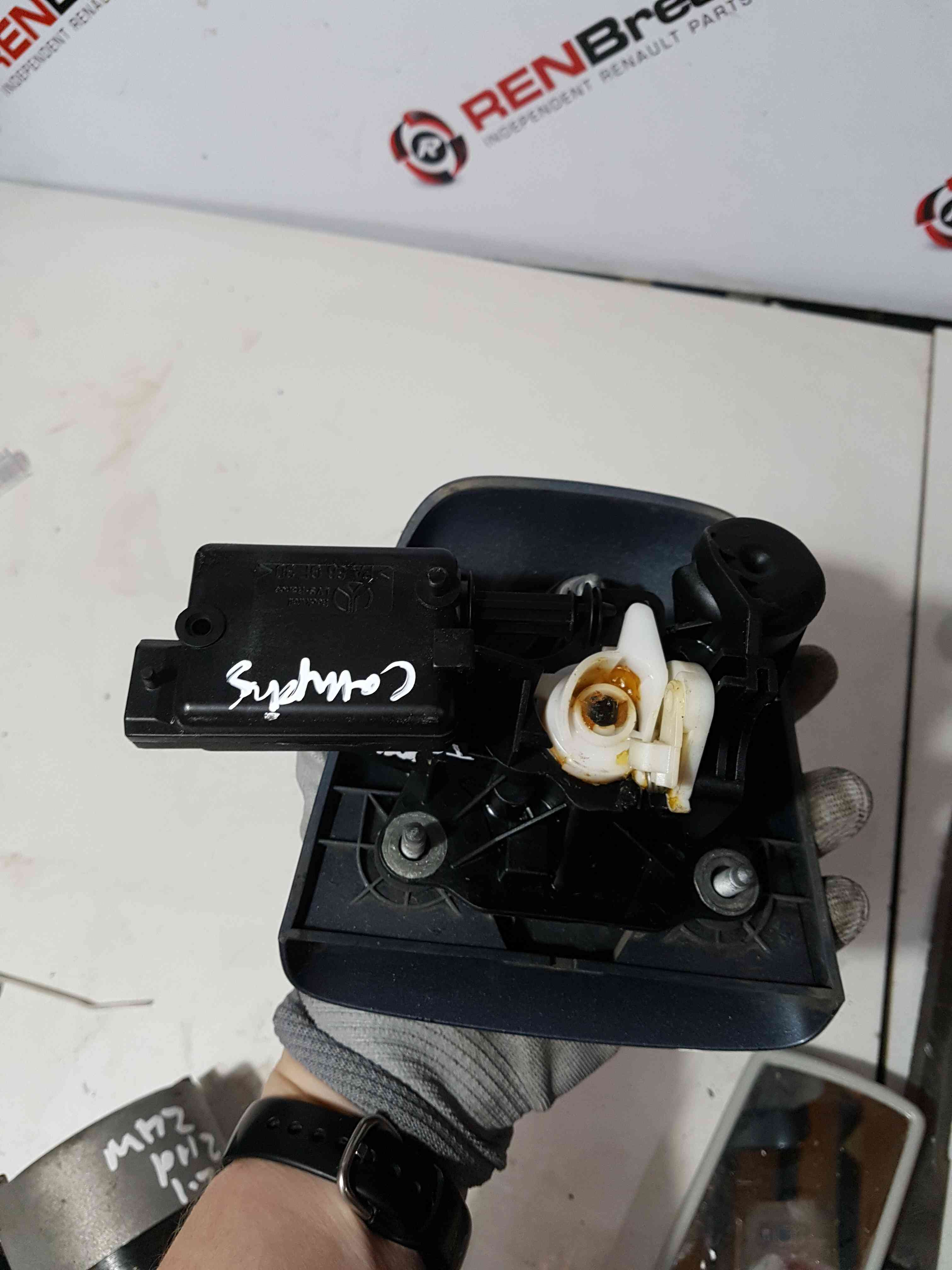 Thumb 4 Renault Clio Campus MK2 2001-2010 Tailgate Boot Lock Button Purple Blue Tej47