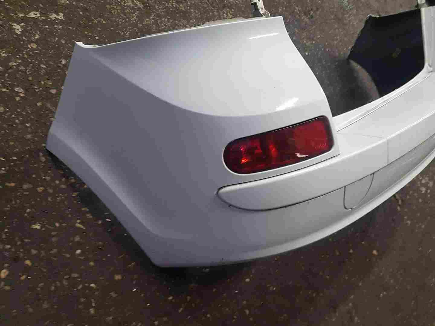 Thumb 2 Renault Clio Estate MK3 2005-2009 Rear Bumper White ov396