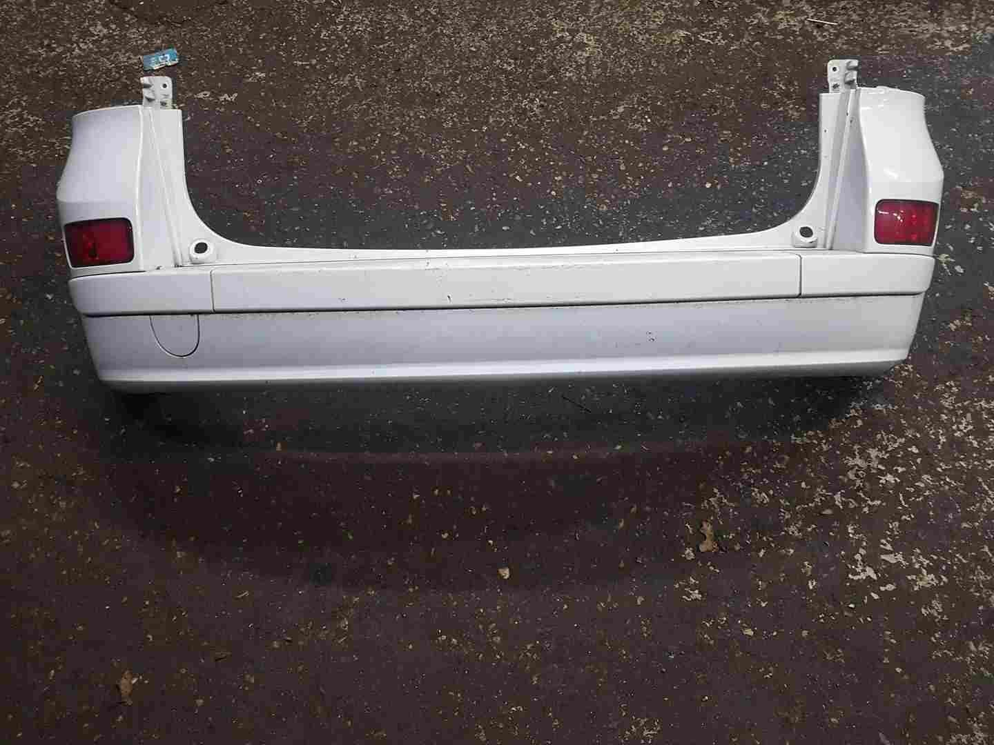 Thumb 8 Renault Clio Estate MK3 2005-2009 Rear Bumper White ov396
