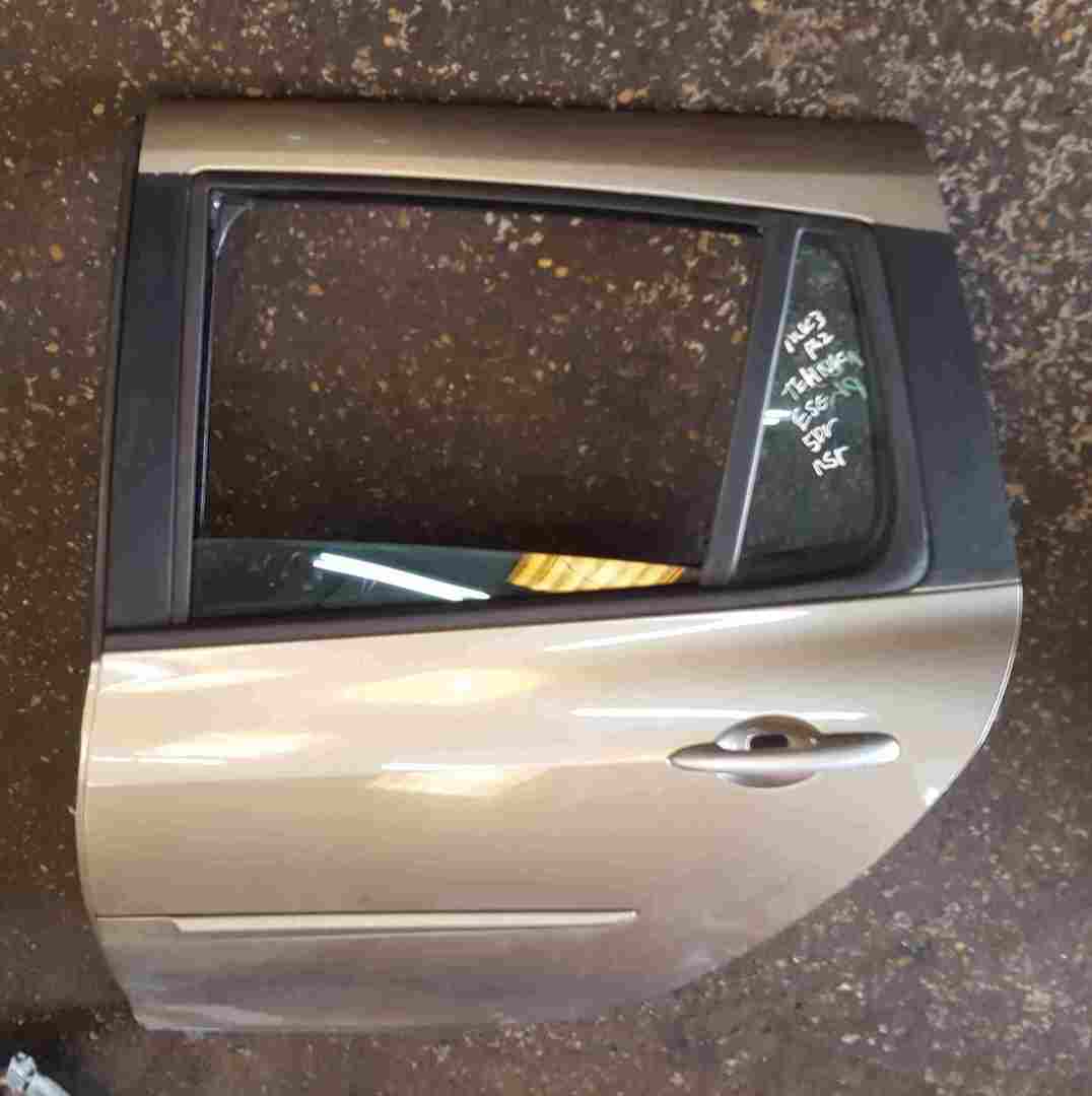 Renault Clio Estate MK3 2005-2012 Passenger NSR Rear Door Gold Beige TEHNK
