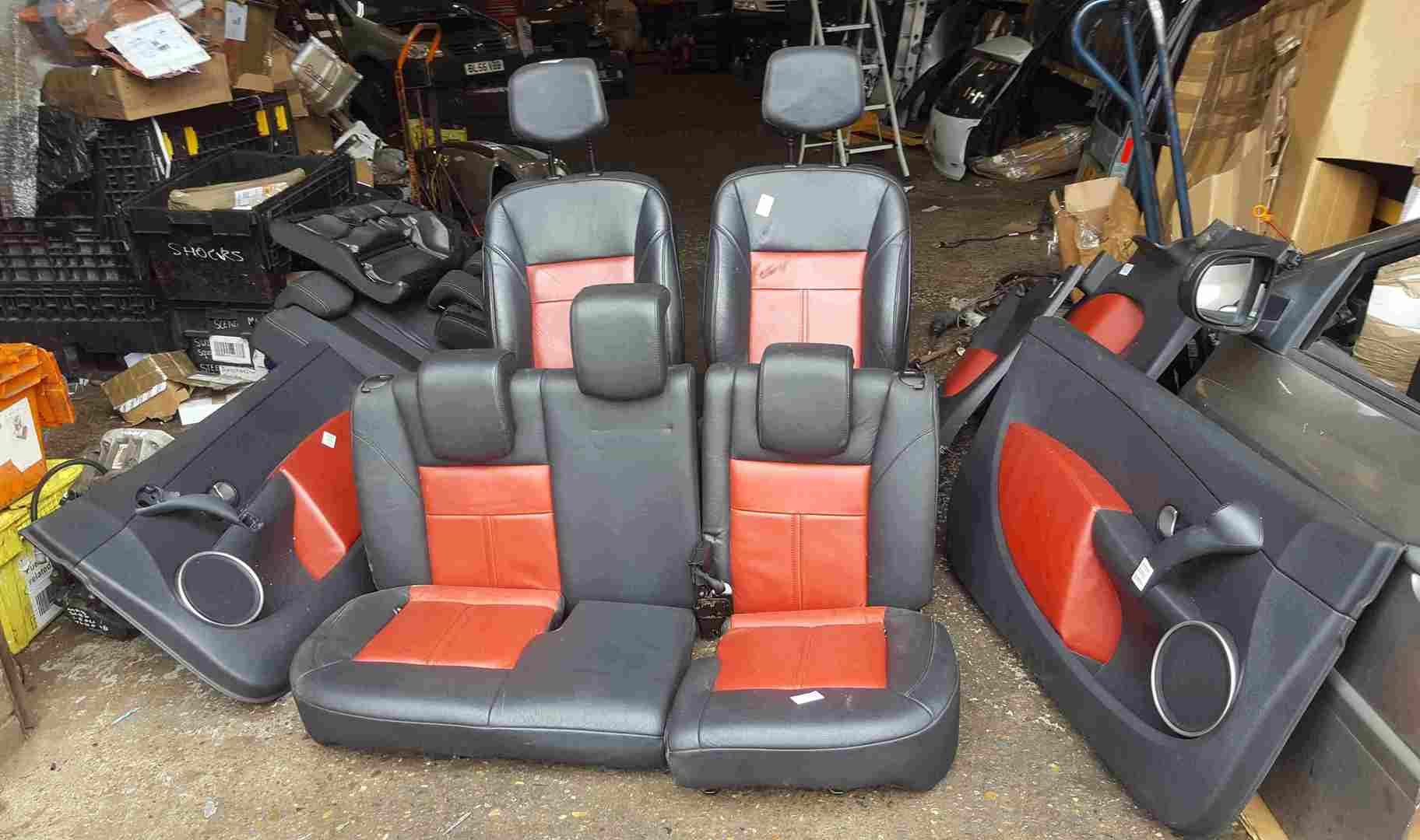 Renault Clio 3 Door MK3 2005-2012 Red Black Leather Interior Set Cards
