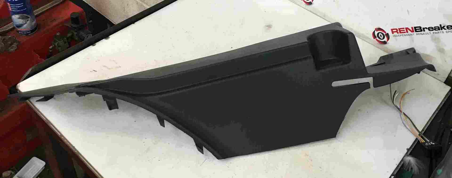Renault Clio Estate MK3 2009-2012 Drivers OSR Rear Boot Plastic Trim 8200612900