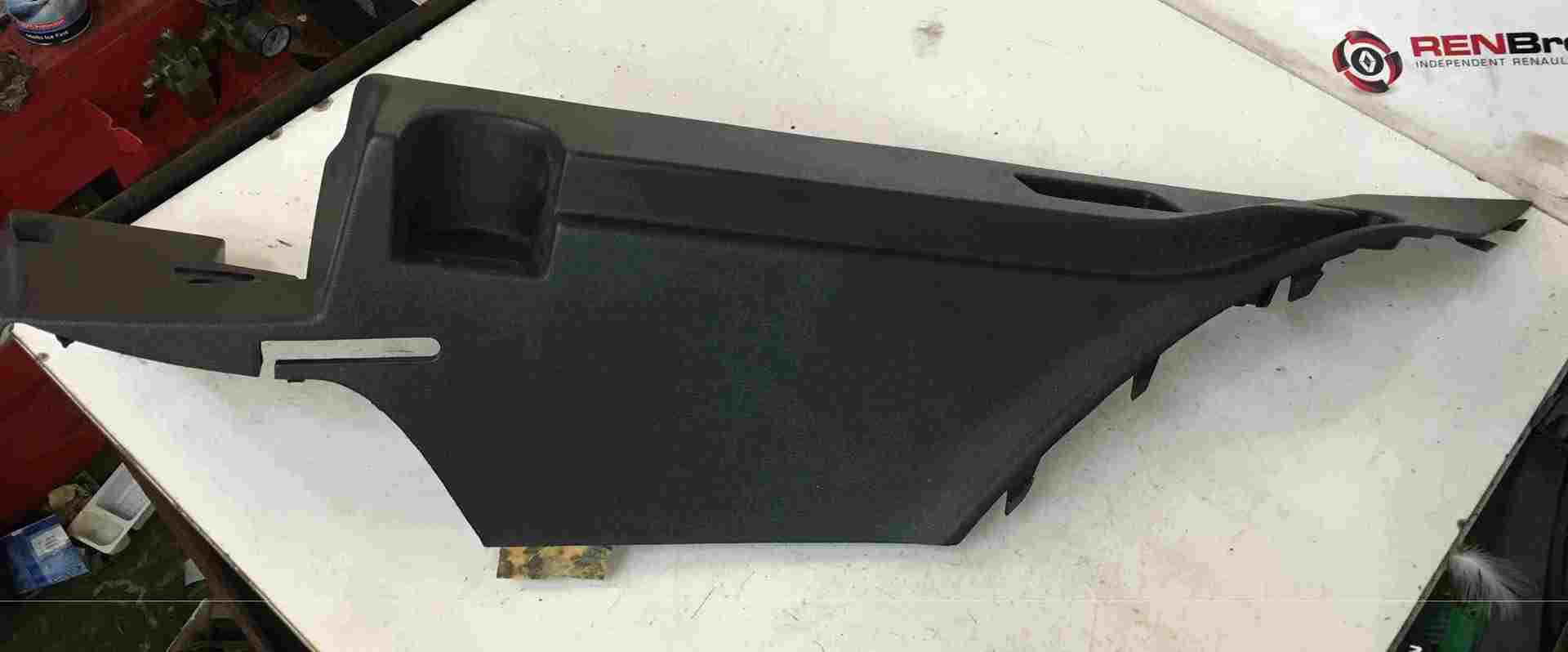 Renault Clio Estate MK3 2009-2012 Passenger NSR Rear Boot Trim Plastic