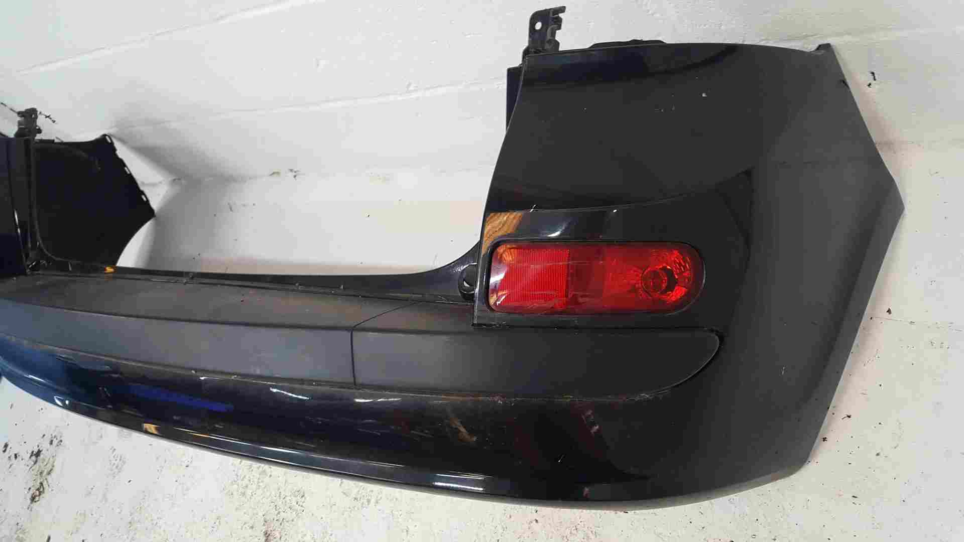 Thumb 8 Renault Clio Estate MK3 2009-2012 Rear Bumper Black 676 NV676 Split