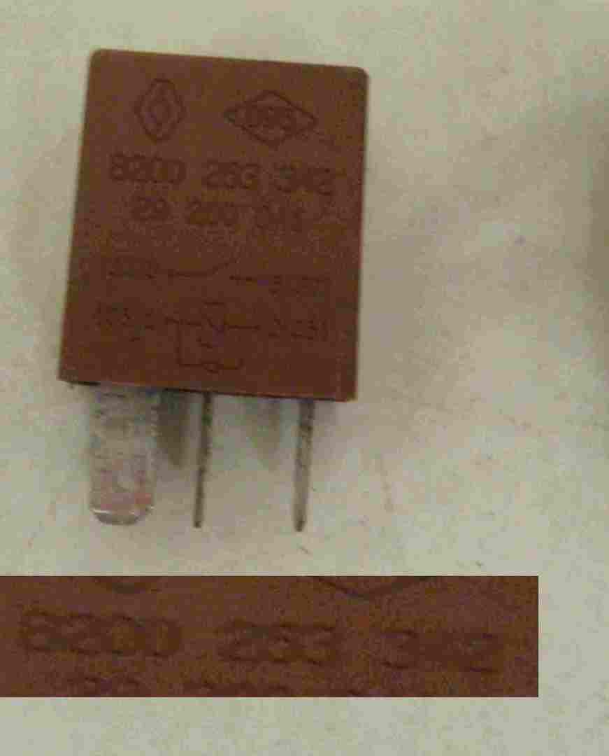 Renault Clio Laguna Modus Brown Relay Fuse 8200263342