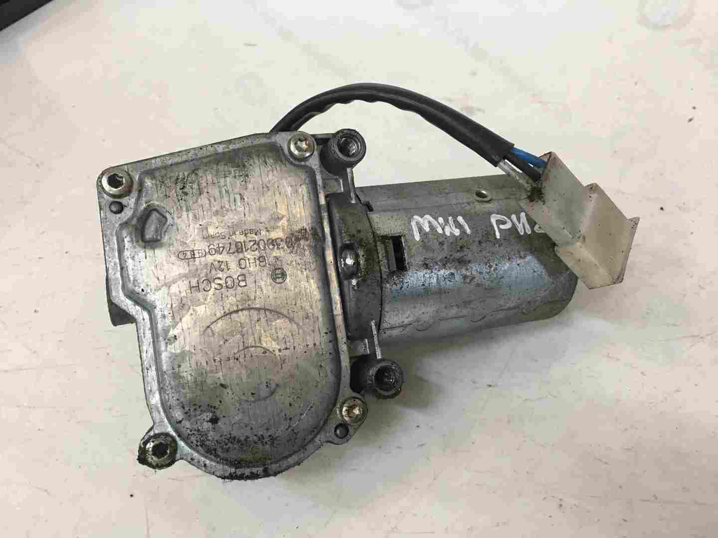 Renault Clio MK1 1990-1996 Rear Wiper Motor 0390216749