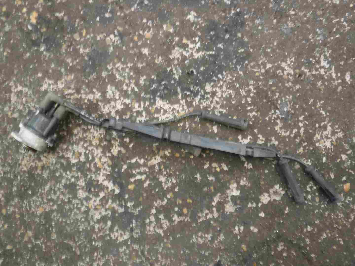 Renault Clio MK1 1990-1998 1.4 8v Ignition Distributor + Leads E7J 756