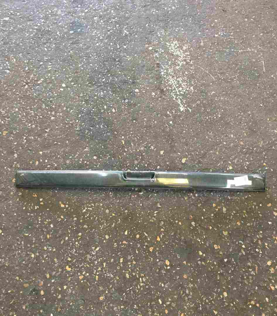 Renault Clio MK1 1990-1998 Carbon Fibre Look Handle Opener Boot Trim
