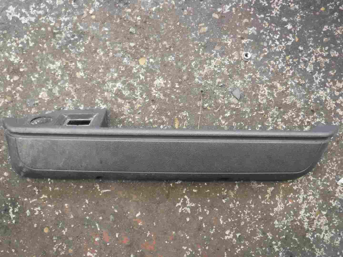 Renault Clio MK1 1990-1998 Drivers OS Door Panel Trim + Switch