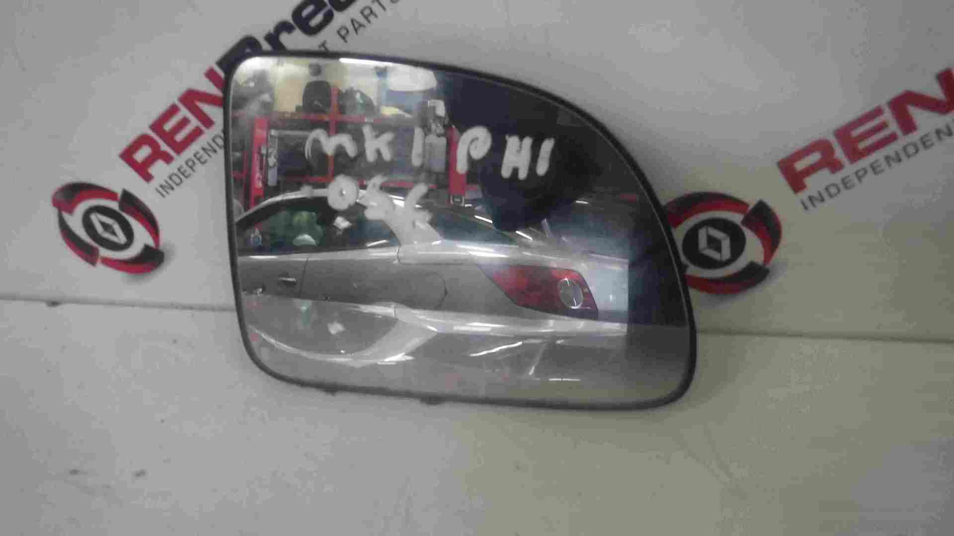 Renault Clio MK1 1990-1998 Drivers OSF Front Wing Mirror Glass