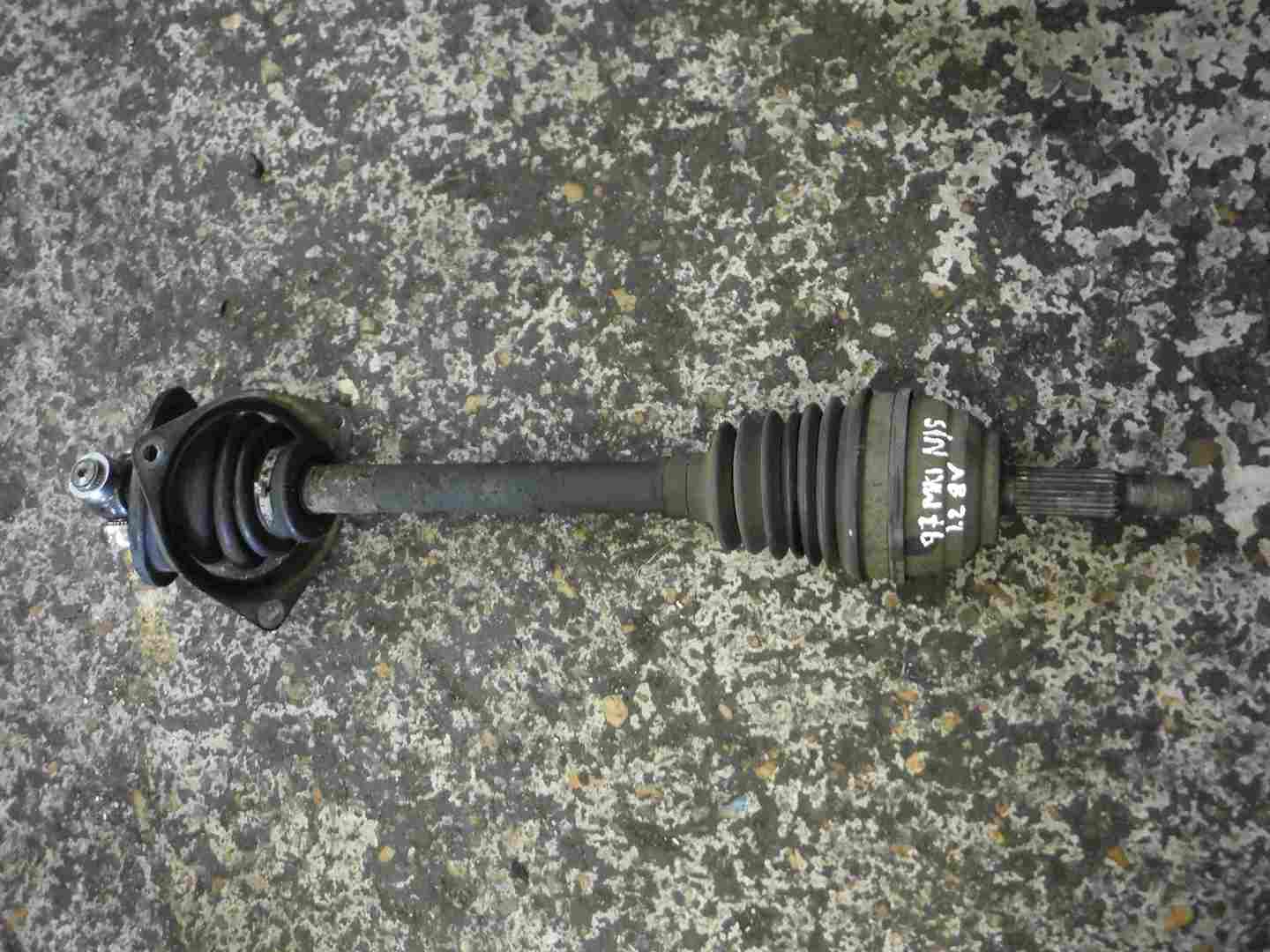 Renault Clio MK1 1996-1998 1.2 8v Passenger NSF Front Driveshaft