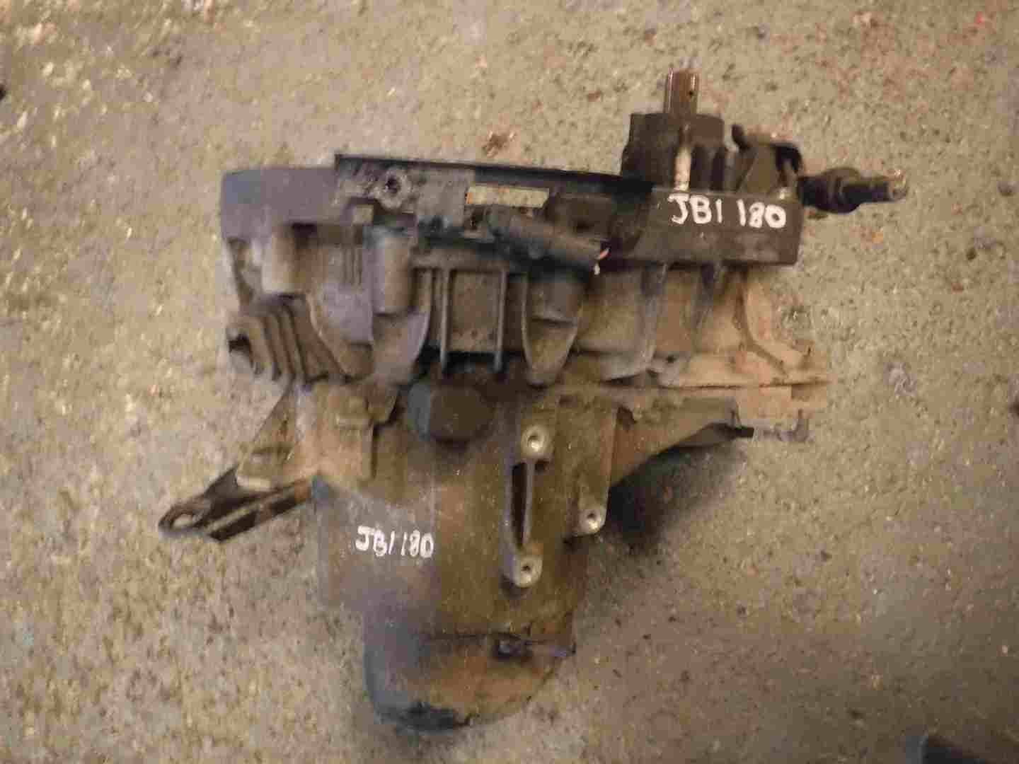 Renault Clio MK2 1998-2001 1.9 D Diesel Gearbox JB1 180
