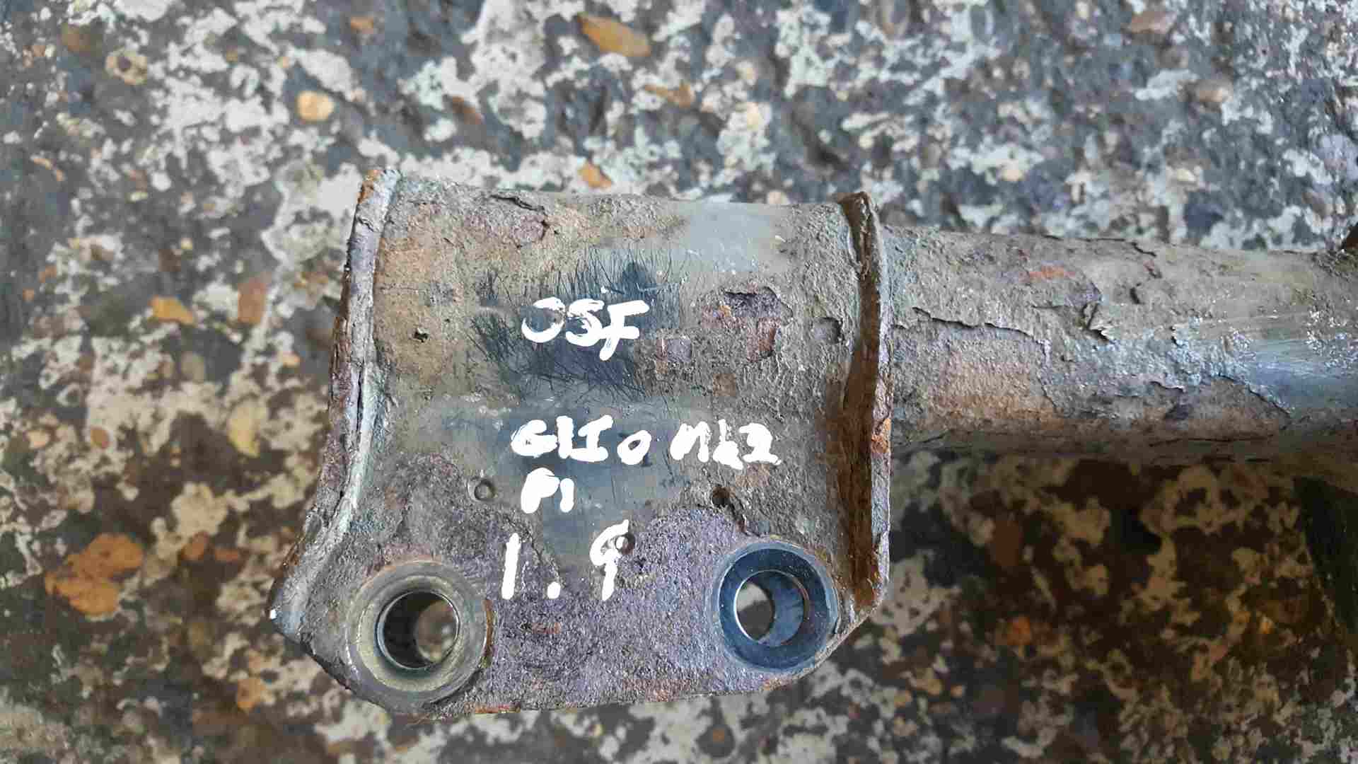 Thumb 2 Renault Clio MK2 1998-2001 1.9D Drivers OSF Front Spring Strut Leg
