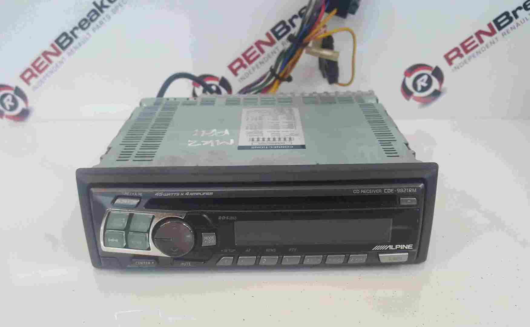 Renault Clio MK2 1998-2001 Alpine Radio Cd Player CDE9821RM